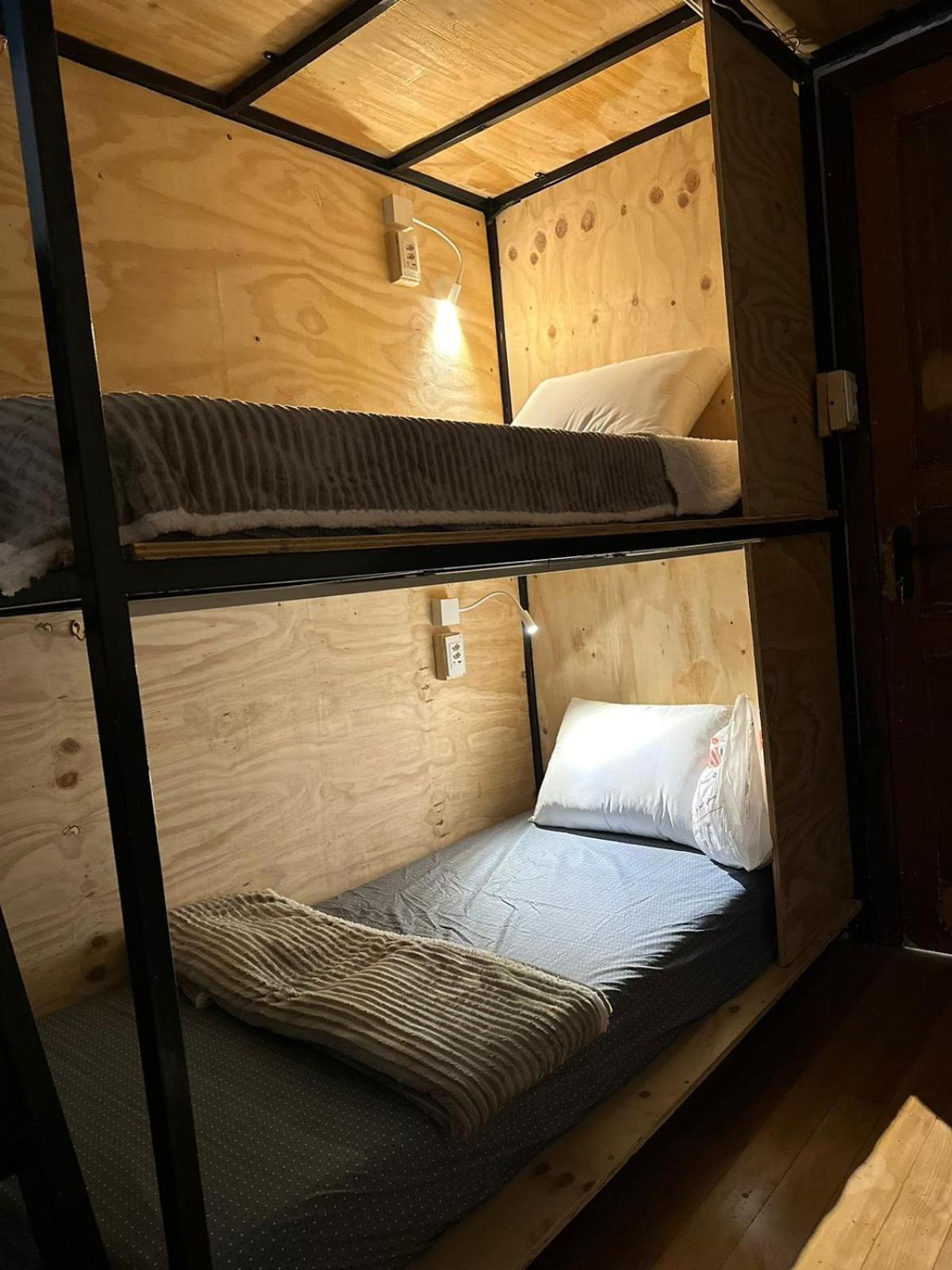 Hostel Hug Brasil クリチバ エクステリア 写真